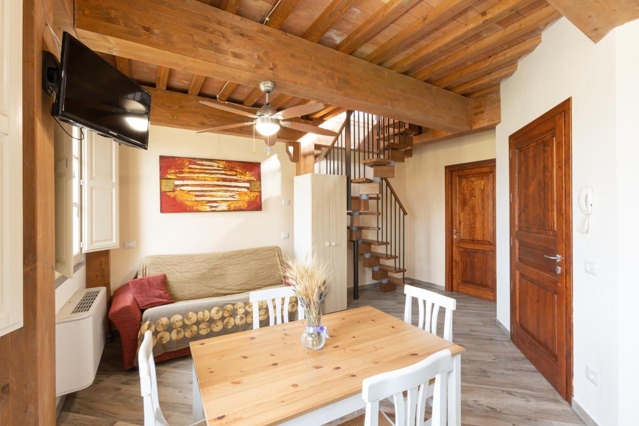 Agriturismo La Valle Della Lavanda - Podere Mezzastrada Fauglia Zimmer foto