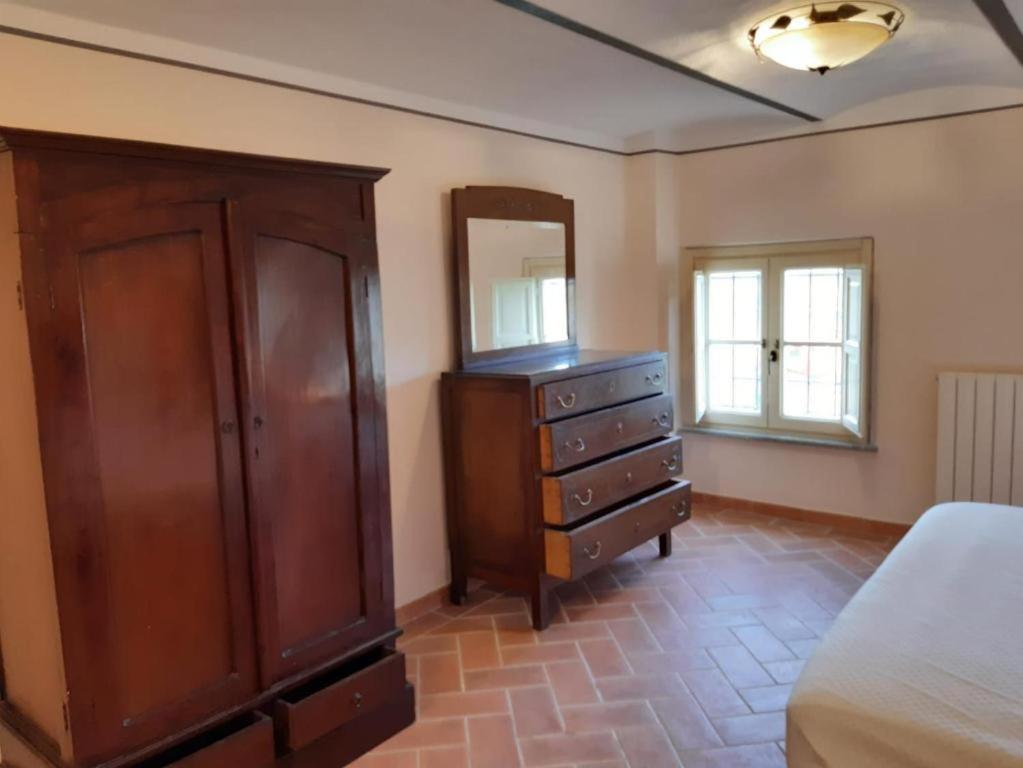 Agriturismo La Valle Della Lavanda - Podere Mezzastrada Fauglia Zimmer foto